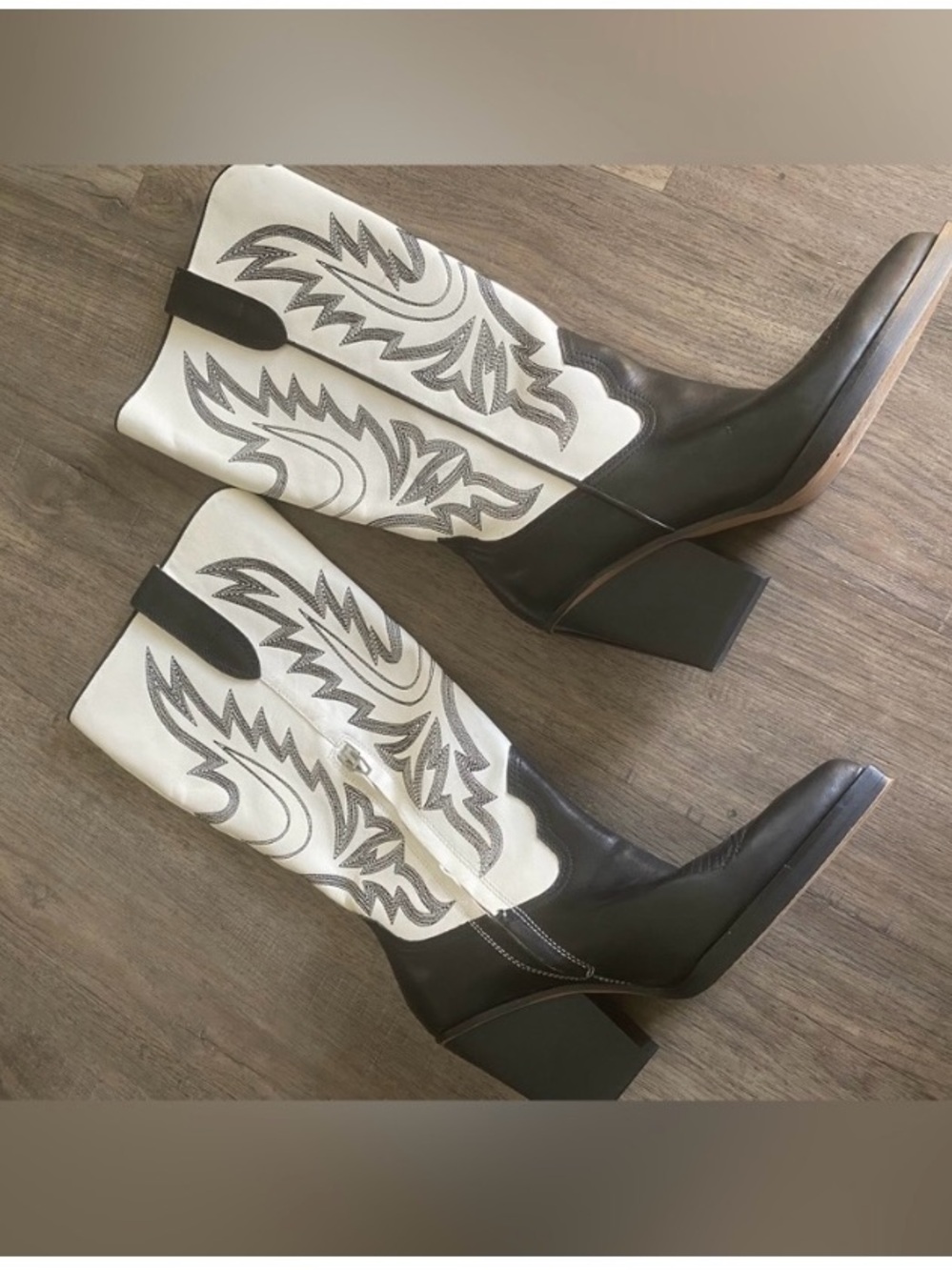 Dolce Vita Blanch black and white Western Boots excellent condition - Picture 3 of 5